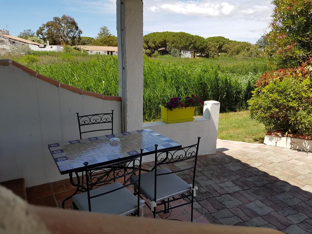 L'Auberge Camarguaise Saintes-Maries-de-la-Mer Exterior foto